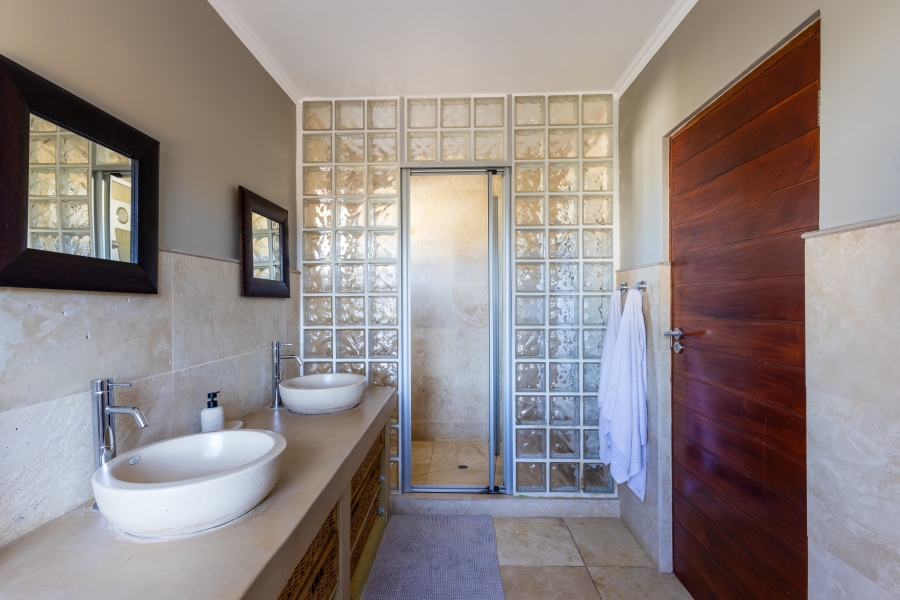 3 Bedroom Property for Sale in Pezula Golf Estate Western Cape